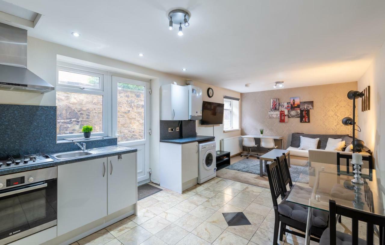 3 Bedroom Apartment Newcastle City Centre Exterior photo