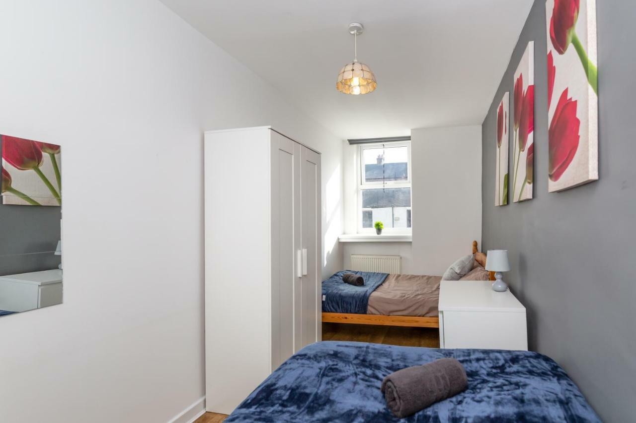 3 Bedroom Apartment Newcastle City Centre Exterior photo