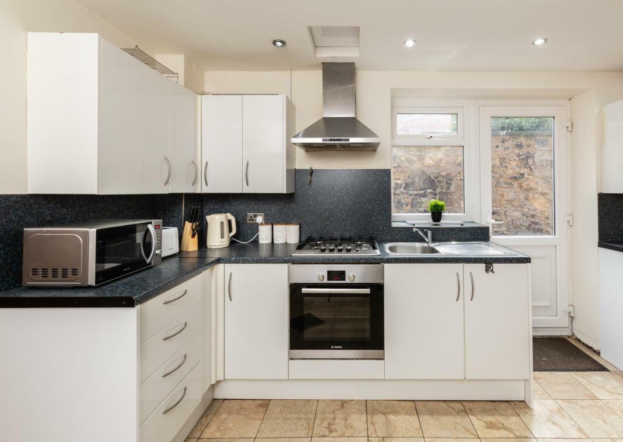 3 Bedroom Apartment Newcastle City Centre Exterior photo
